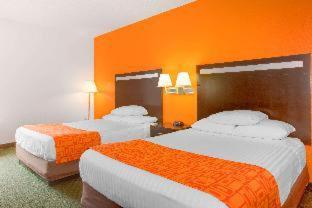 Howard Johnson By Wyndham Beckley Room photo